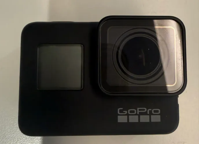 Câmera Gopro Hero7 Black 4k Chdrb-701 Com Acessórios