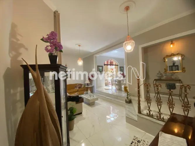 Casa Completa no Bairro Santa Inês Conforto, Espaço e Localização Privilegiada!