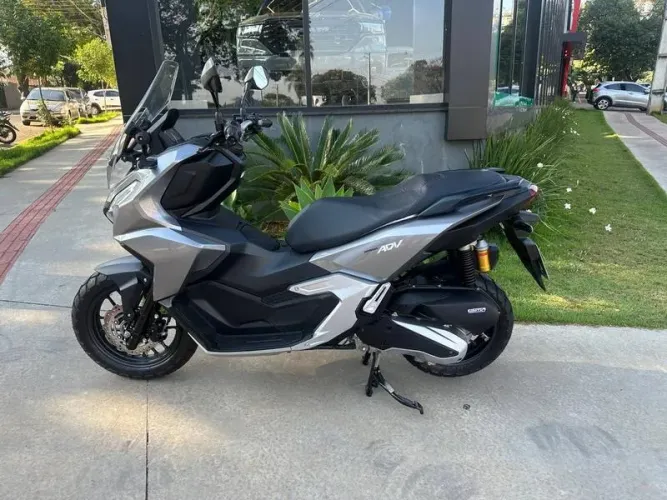 HONDA ADV 160 2025