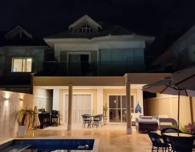 Oportunidade Casa a venda no condominío Casa Blanca 3 quartos 259 m2