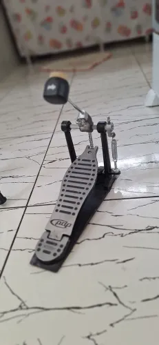 Pedal de bateria