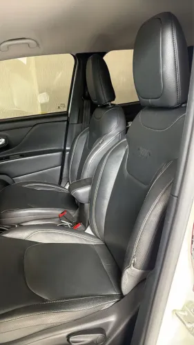 Jeep Renegade Long. T270 1.3 TB 4X2 Flex Aut. 2023
