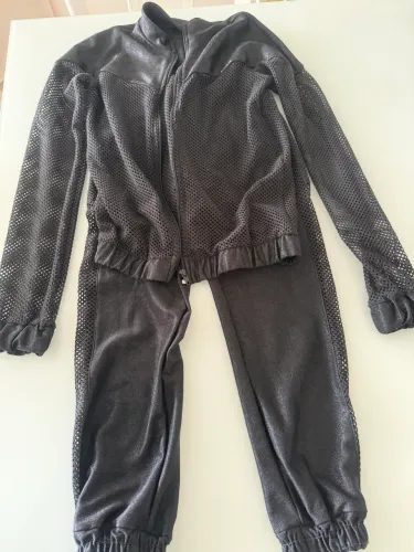 Conjunto preto de tela tam 12 anos Pink X