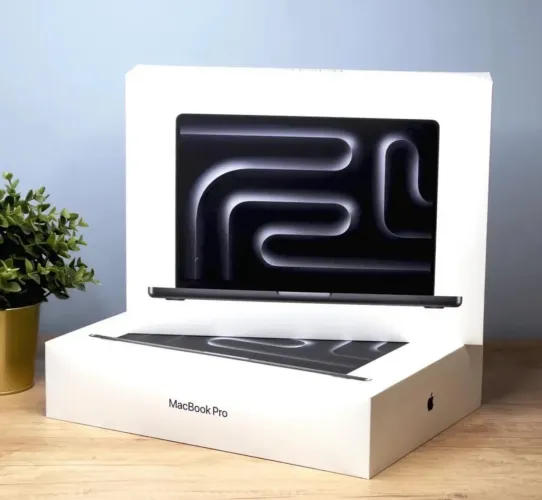 MacBook Pro M5 14.2 1TB