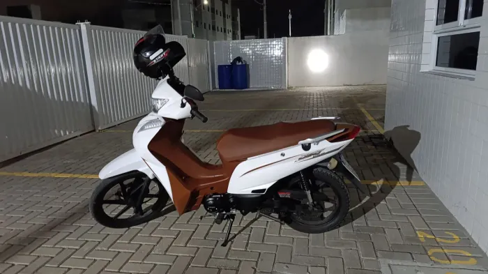 Vendo Jet em boas condições 