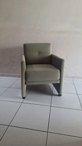 Poltrona moderna