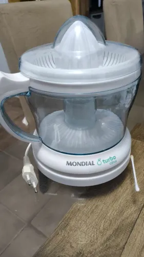 Espremedor de Frutas Turbo Citrus Mondial