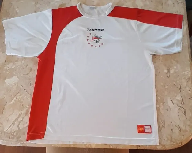 Camisa oficial do Estudiantes de La Plata. Topper. Tamanho G. Em bom estado.