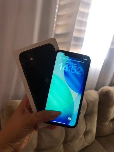 iPhone 11 64GB | Face ID OK | Bateria 95% | iCloud Livre | Caixa
