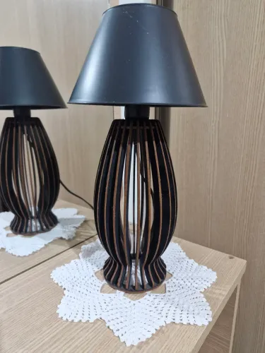 Luminária Abajur mdf moderno quarto casal ou escritório 
