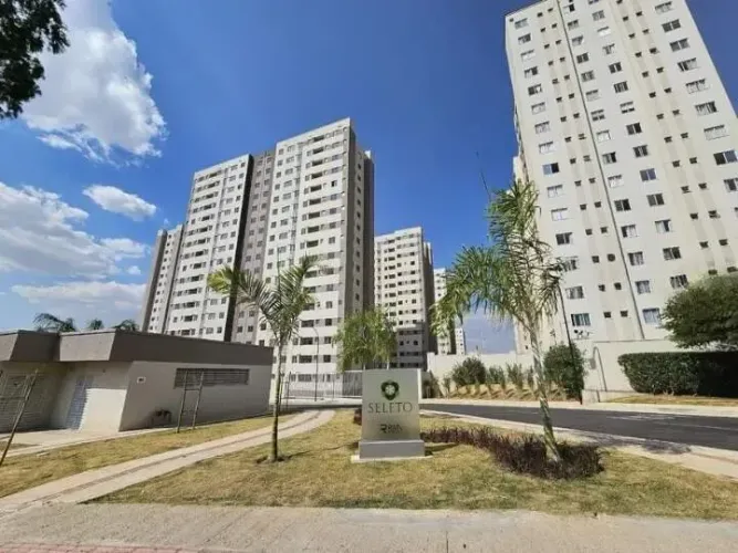 Que tal morar no Condomínio Seleto Oásis Residencial com lazer completo, próximo à estação