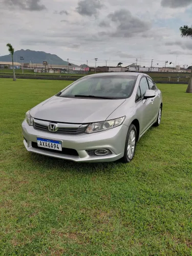 Honda Civic Sedan LXS 1.8/1.8 Flex 16V Mec. 4P 2014