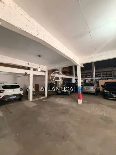 Atlantica Imóveis tem excelente Galpão Comercial à Venda no Centro, Macaé/RJ