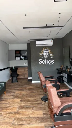 Ponto comercial barbearia para locação - Posto Filipinas