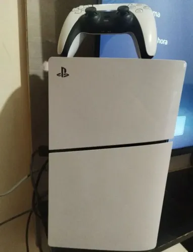 Playstation 5 1TB 2 controles