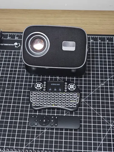 PROJETOR A10 PLUS