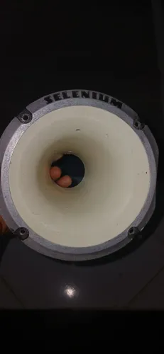 Vendo peça de som e caixa de 12 completa