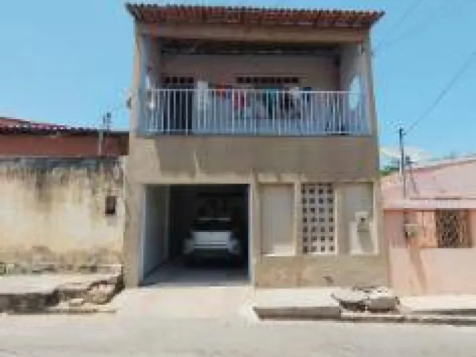 Casa 263 m² - Centro - Bacabal - MA