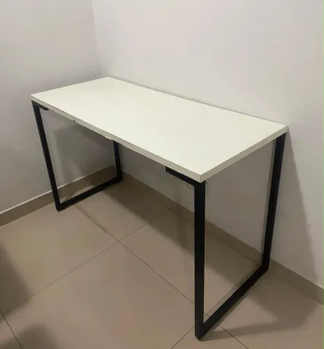 Vendo mesa de escritório 