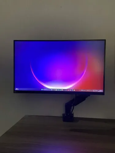 Monitor LG 27 polegadas, FHD, 180Hz, 1ms, IPS.