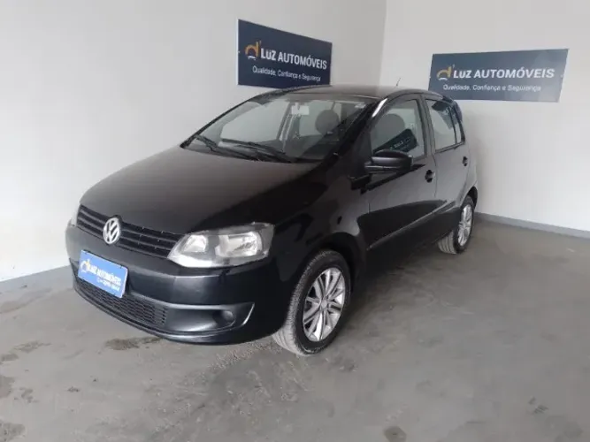 Volkswagen Fox 1.6 MI Total Flex 8V 5P 2013