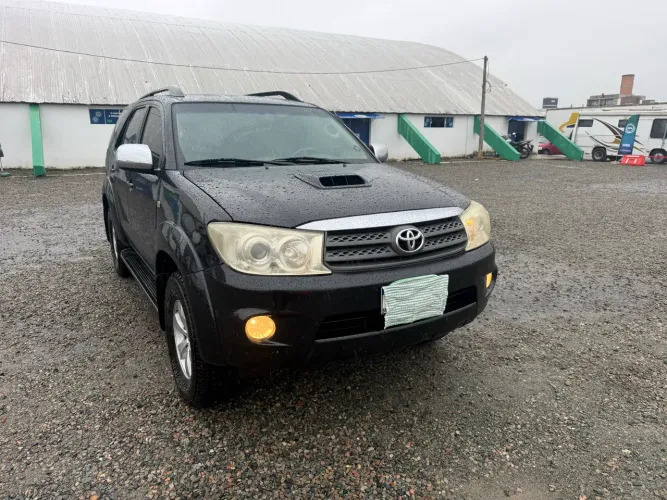 Toyota Hilux SW4 SRV D4-d 4X4 3.0 TDI Dies. AUT 2008
