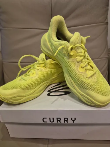 Tenis Basquete under Armour Curry