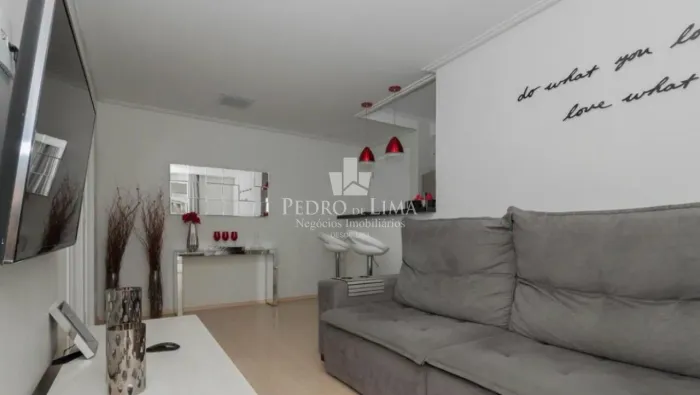 Apartamento mobiliado 1 dormitório, com varanda gourmet 01 vaga de garagem
