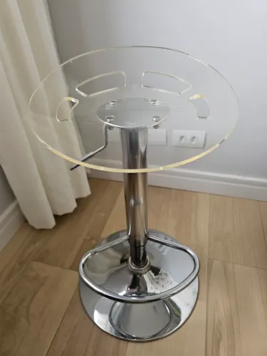 Banquetes Rivatti acrílico