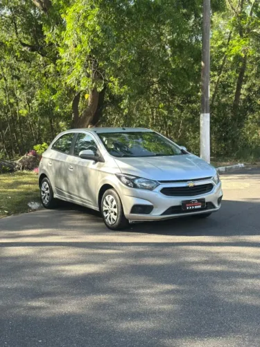 Chevrolet Onix Hatch LT 1.4 8V Flex Aut. 4P 2017