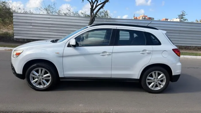 Mitsubishi ASX 2.0 16V 160cv Aut. 2012