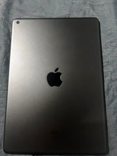 iPad semi novo