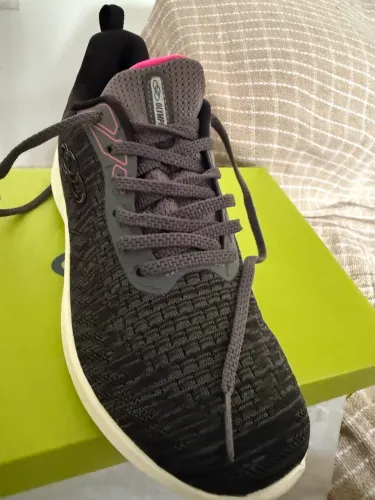 Tenis