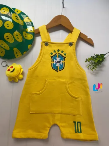Jardineira infantil Brasil