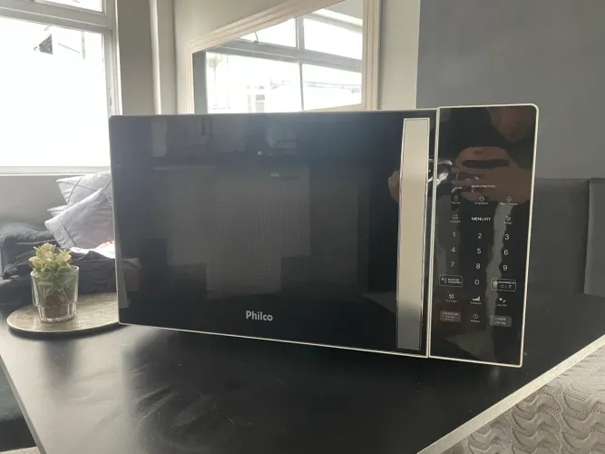 MICROONDAS PHILCO 30L em ótimo estado!