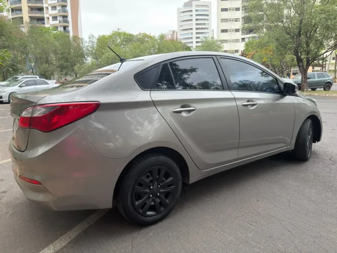 Hyundai HB20S C.plus/c.style1.0 Flex 12V Mec. 4P 2018