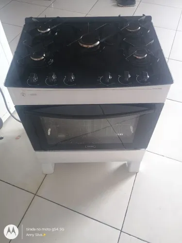 Fogão poucos meses de ussos