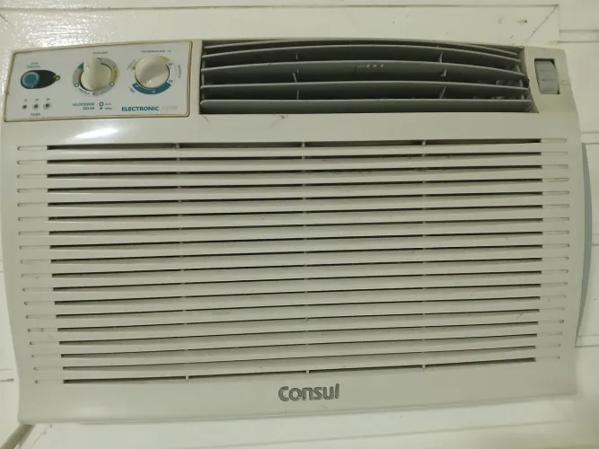Ar condicionado de janela Consul  7500 BTUS 
