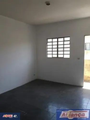 Casa com 2 dormitórios para alugar, 57,30m² - Vila Rio de Janeiro - Guarulhos/SP, R$ 1.400