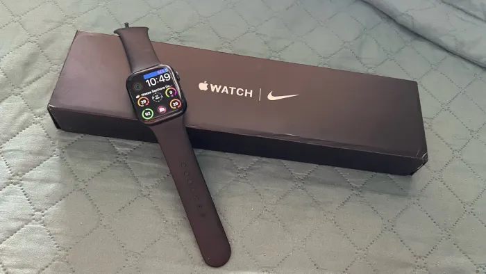 Apple Watch série 7 Nike