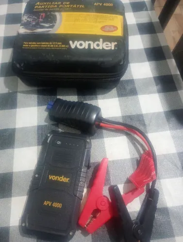 VENDO AUXILIAR DE PARTIDA PORTÁTIL APV 4000 ,,,,VONDER