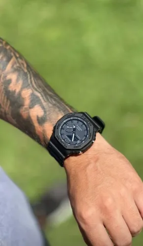 Relógio G-SHOCK GA-2100