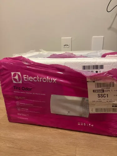 Microondas Eletrolux 20L