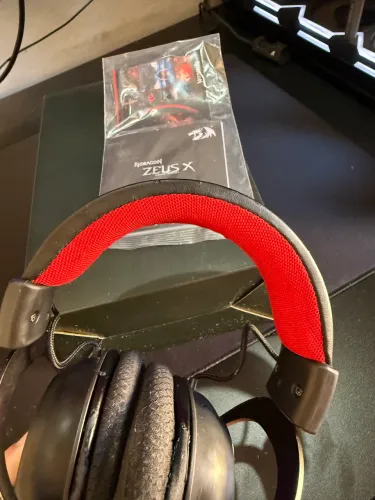 Headset Gamer Redragon Zeus X RGB