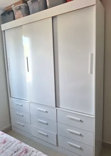 Guarda-roupa Luana 3 portas branco