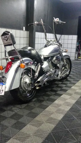 Honda shadow 750 