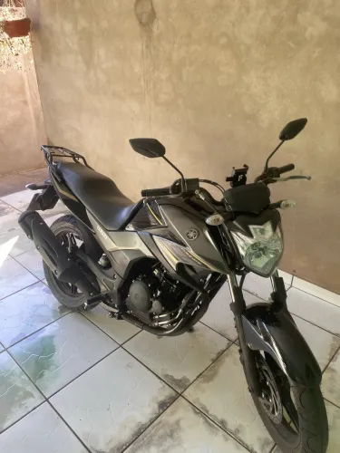 FAZER 250 2017
