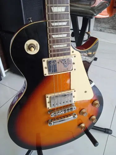 Guitarra Les Paul Dolphin 