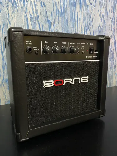Amplificador Borne Strike G30 Preto 15W