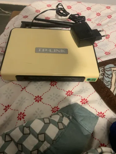 Modem router TP Link 300mbps wireless Internet